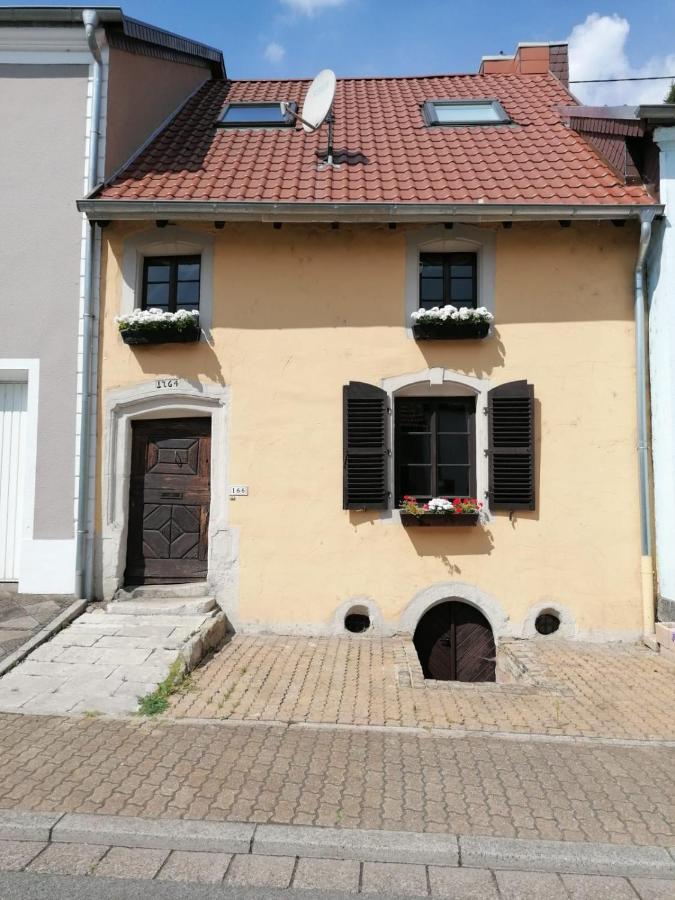 Ferienwohnung, Charmantes Bauernhaus, Ferienhaus Saarlouis Luaran gambar